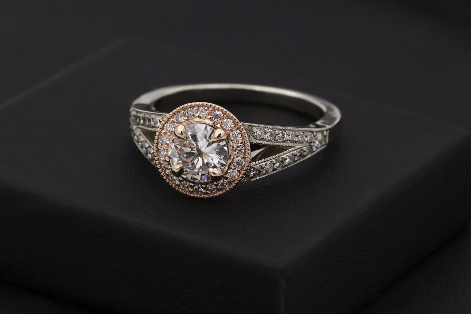 The ring engraving